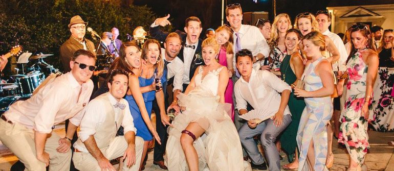 9 Ways To Be An Awesome Wedding Guest
