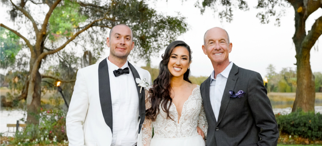 Charleston wedding planner with couple